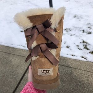Tan Bailey Bow Uggs